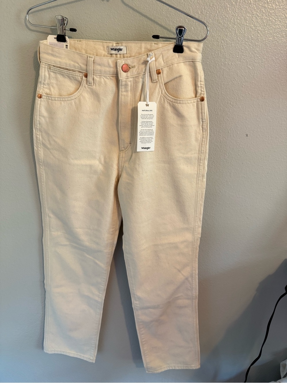Wrangler Women's High-Rise Cream/Tan Straight-Leg Jeans
